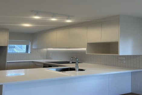 Photo of property in 3/15 Sea Vista Avenue, Beach Haven, Auckland, 0626