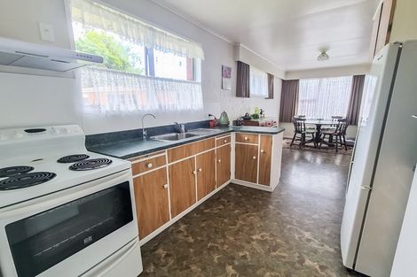 Photo of property in 14 Wyndham Street, Awapuni, Palmerston North, 4412