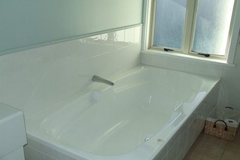 Photo of property in 35c Hobson Crescent, Thorndon, Wellington, 6011