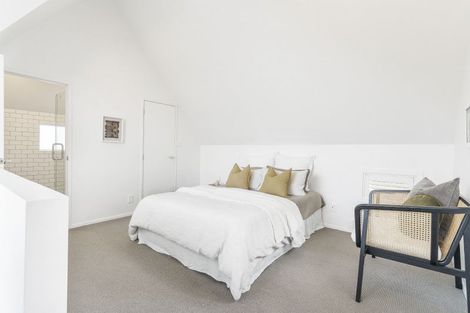 Photo of property in 1/69 Princes Street, Northcote Point, Auckland, 0627