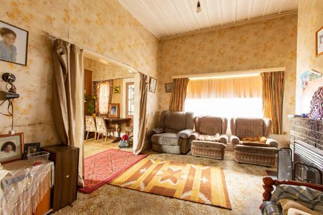 Photo of property in 22 Salisbury Street, Dannevirke, 4930