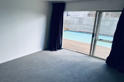 Photo of property in 23 Gibbs Crescent, Red Hill, Papakura, 2110