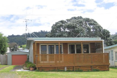 Photo of property in 11 Wallnutt Avenue, Waihi Beach, 3611