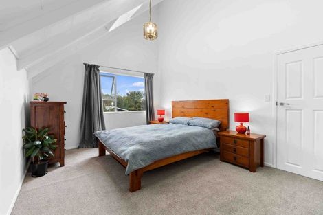 Photo of property in 15 Carlton Terrace, Westown, New Plymouth, 4310
