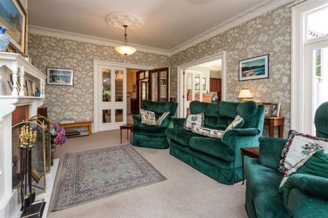 Photo of property in Chilcombe Homestead, 4 Medbury Terrace, Fendalton, Christchurch, 8041
