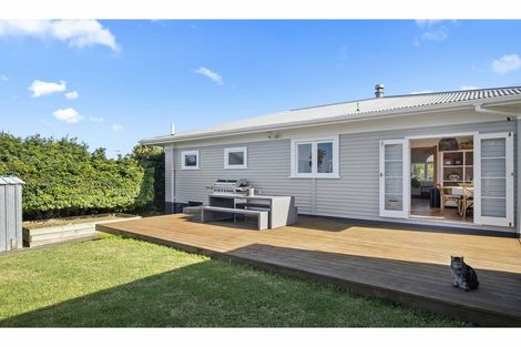 Photo of property in 21 France Street, Waiuku, 2123