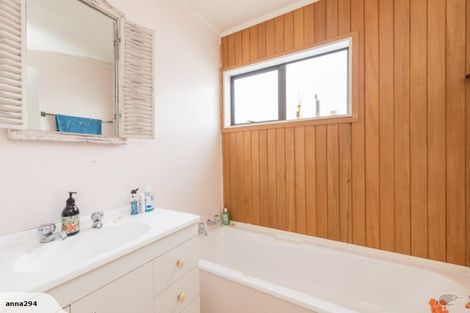 Photo of property in 145 Staples Street, Motueka, 7120