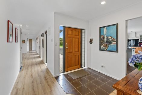 Photo of property in 7 Faydon Close, Ohau, Levin, 5570