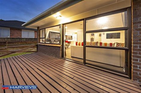 Photo of property in 2/136 Rangitoto Road, Papatoetoe, Auckland, 2025