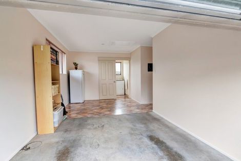 Photo of property in 10 Curtis Street, Stratford, 4332
