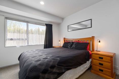 Photo of property in 16 O'sullivan Place, Waiuku, 2123