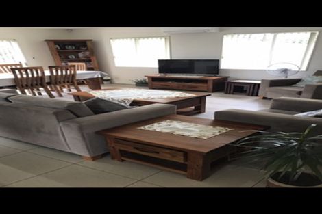 Photo of property in 10a Lincoln Road, Manurewa East, Auckland, 2102