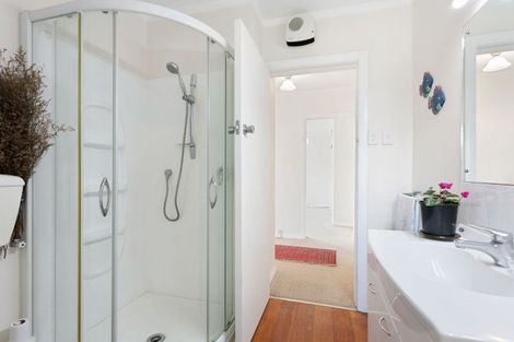 Photo of property in 98 Awapuni Road, Awapuni, Gisborne, 4010