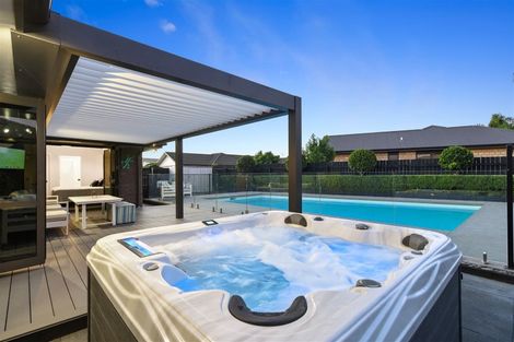 Photo of property in 11 Foxbury Court, Rototuna North, Hamilton, 3210