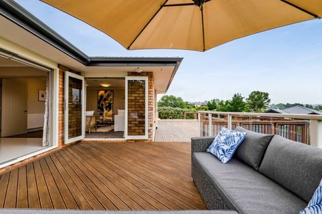 Photo of property in 6c Highfield Place, Highlands Park, New Plymouth, 4312