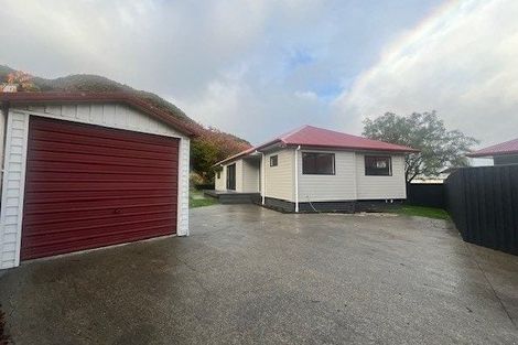 Photo of property in 441 Cambridge Terrace, Naenae, Lower Hutt, 5011