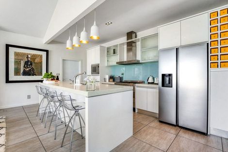 Photo of property in 87 Princes Street, Northcote Point, Auckland, 0627