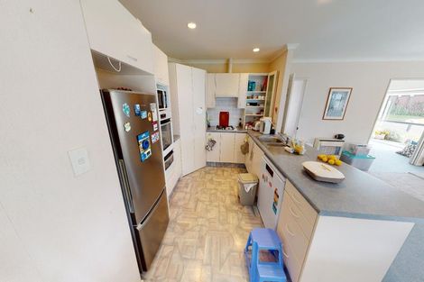 Photo of property in 1 Warwick Place, Springvale, Whanganui, 4501