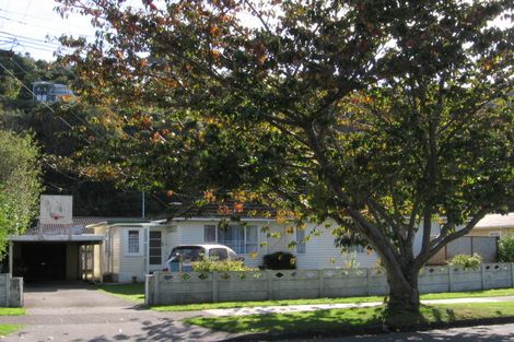Photo of property in 17 Owen Street, Belmont, Lower Hutt, 5010