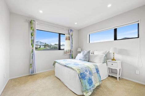 Photo of property in 21b Wells Road, Bucklands Beach, Auckland, 2012