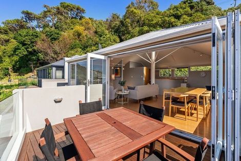 Photo of property in 90b Awa Road, Seatoun, Wellington, 6022