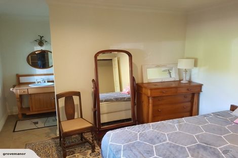 Photo of property in 8 Faith Grove, Greenhithe, Auckland, 0632