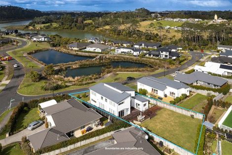 Photo of property in 12 The Landing, Riverhead, 0820