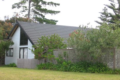 Photo of property in 10 Bonanza Place, Pauanui, Hikuai, 3579