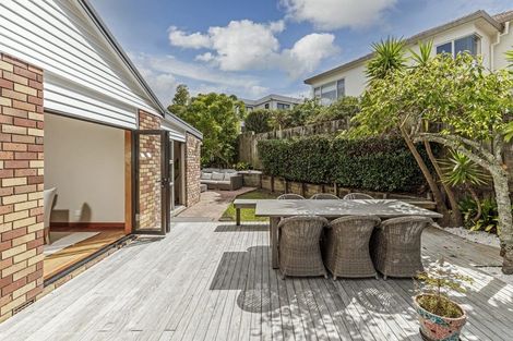Photo of property in 557 Beach Road, Murrays Bay, Auckland, 0630