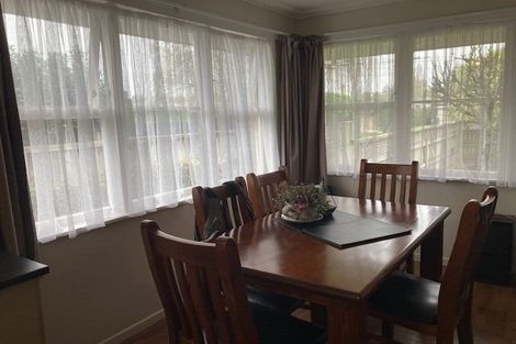 Photo of property in 13 Sandwich Road, St Andrews, Hamilton, 3200