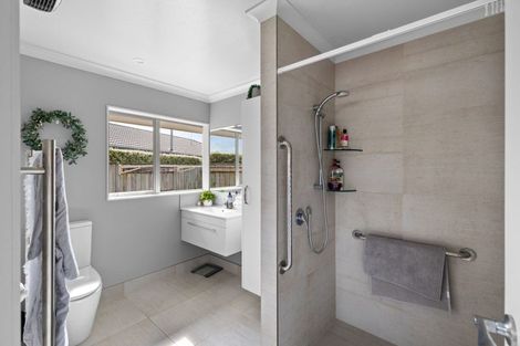 Photo of property in 21 Liberty Grove, Kelvin Grove, Palmerston North, 4414