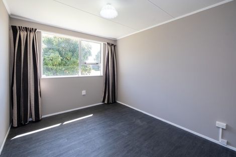 Photo of property in 24 Montjoy Street, Stratford, 4332