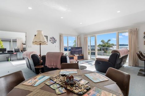 Photo of property in 19 Ruamoana Place, Omokoroa, 3114