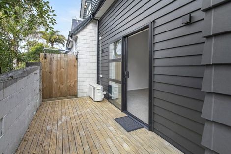 Photo of property in 2/27 Seddon Road, Frankton, Hamilton, 3204