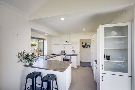 Photo of property in 3 Alderney Way, Taradale, Napier, 4112