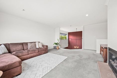 Photo of property in 41 Arahiwi Grove, Tirohanga, Lower Hutt, 5010