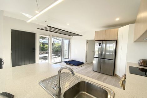 Photo of property in 2 Heri Lane, Westgate, Auckland, 0814