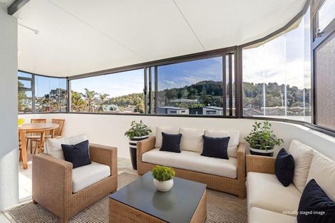 Photo of property in 15e Puriri Avenue, Orewa, 0931