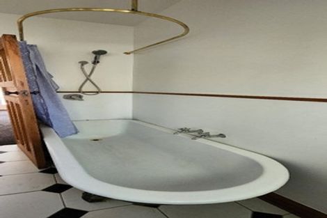 Photo of property in 223 Eastern Terrace, Beckenham, Christchurch, 8023