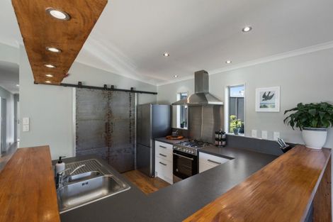 Photo of property in 8 Ridge View Place, Waihi, 3610