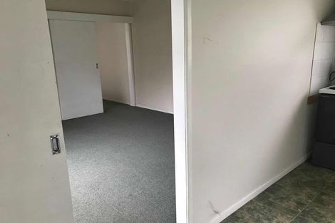 Photo of property in 58 Glendale Road, Glen Eden, Auckland, 0602