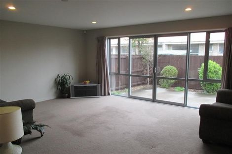Photo of property in 1/13 Elizabeth Street, Riccarton, Christchurch, 8011
