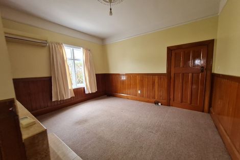 Photo of property in 17 Dilworth Street, Riccarton, Christchurch, 8011