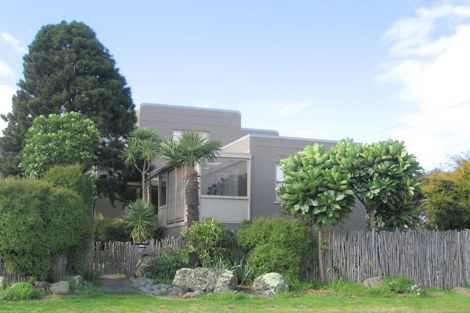Photo of property in 47 Pitau Road, Mount Maunganui, 3116