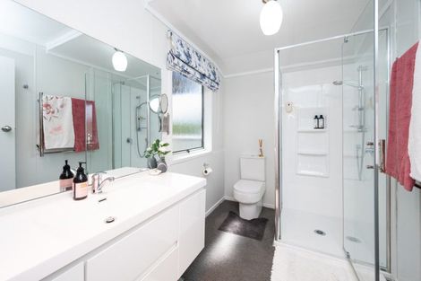 Photo of property in 109b King Street, Hikurangi, 0114