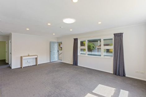 Photo of property in 8b Gavin Road, Raumati Beach, Paraparaumu, 5032