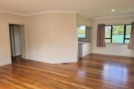 Photo of property in 17 Willerton Avenue, New Lynn, Auckland, 0600