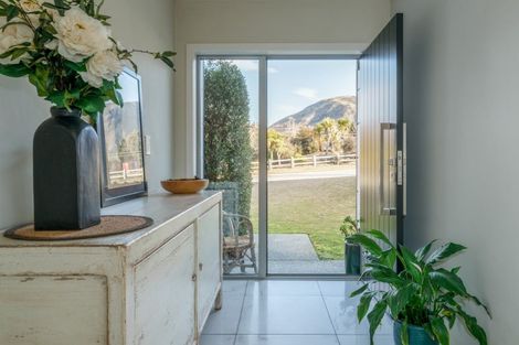Photo of property in 54 West Meadows Drive, Wanaka, 9305