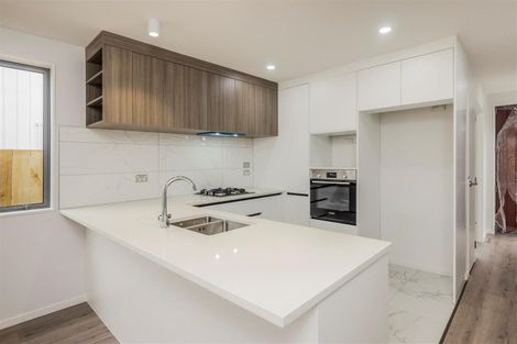 Photo of property in 39 Clayden Shuttleworth Street, Papakura, 2110