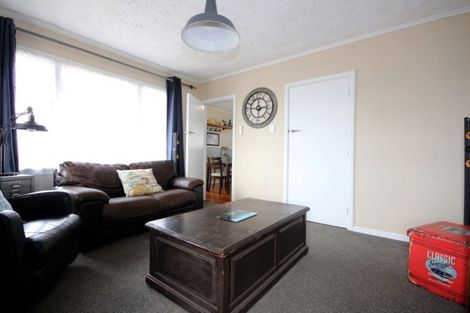 Photo of property in 246f Marine Parade, Bluff, 9814